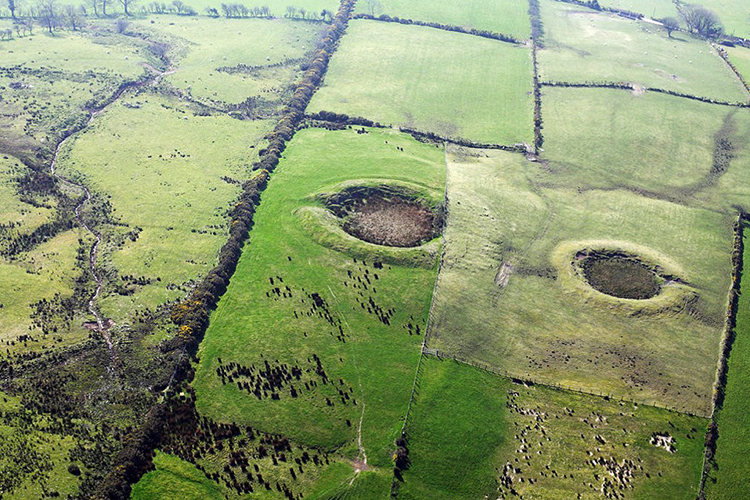 Coshkib Rath Pair: The Twin Towers | Department for Communities