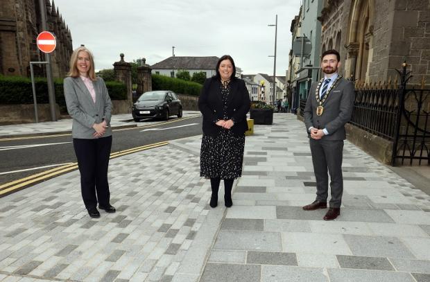 Communities Minister Deirdre Hargey has visited Enniskillen to view progress of major public realm works throughout the town which are midway through completion.