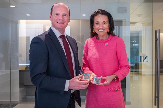 Minister Lyons gifting America250 Executive Vice President, Jen Condon a Northern Ireland Bureau Challenge Coin.